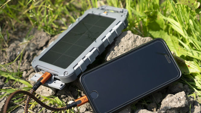 Xtorm bedrukken: powerbanks, solar chargers en travel tech met logo